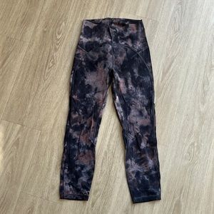 Lululemon tie dye key hole InStill leggings